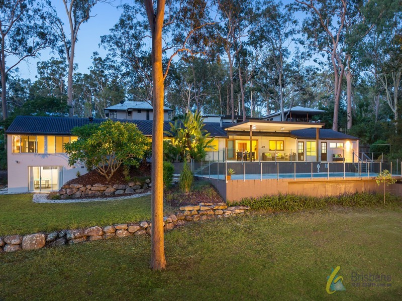 11 Yarawa Street, Kenmore QLD 4069