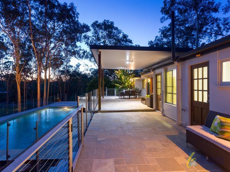 11 Yarawa Street, Kenmore QLD 4069