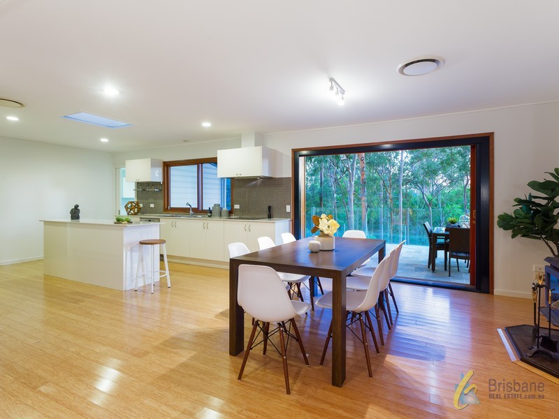 11 Yarawa Street, Kenmore QLD 4069