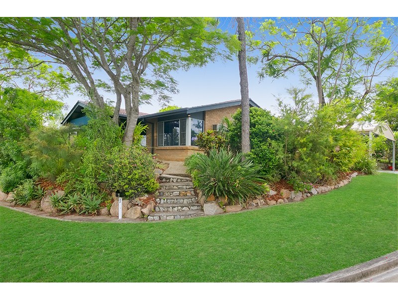 1 Spinnaker Street, Jamboree Heights QLD 4074