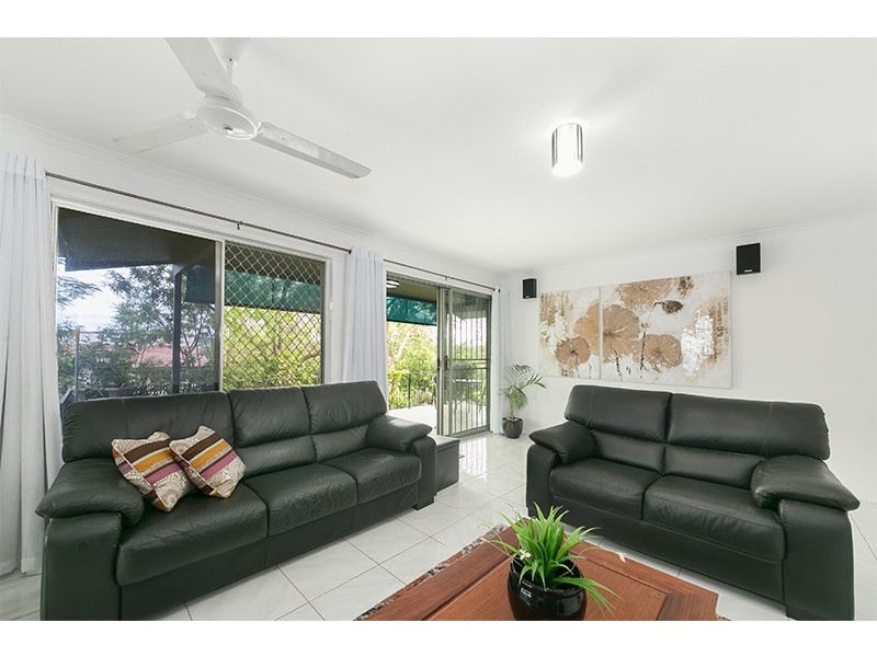 1 Spinnaker Street, Jamboree Heights QLD 4074
