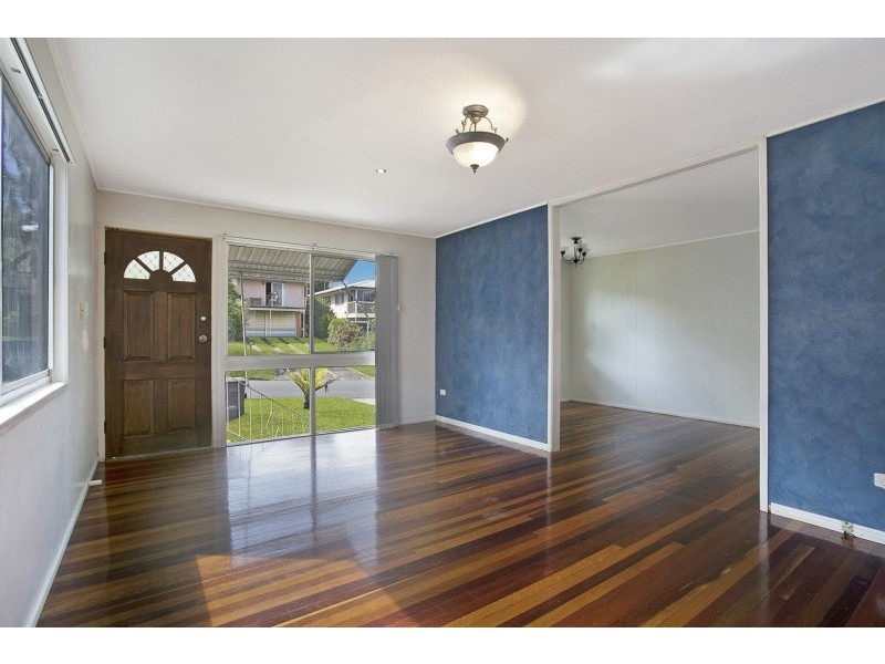 21 Pack Street, Jamboree Heights QLD 4074