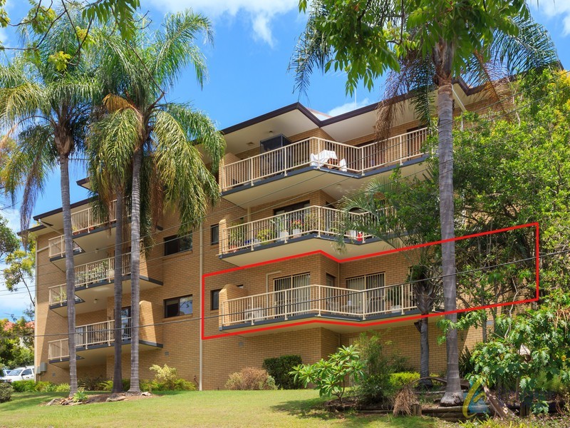 2/30 ARMADALE ST, St Lucia QLD 4067