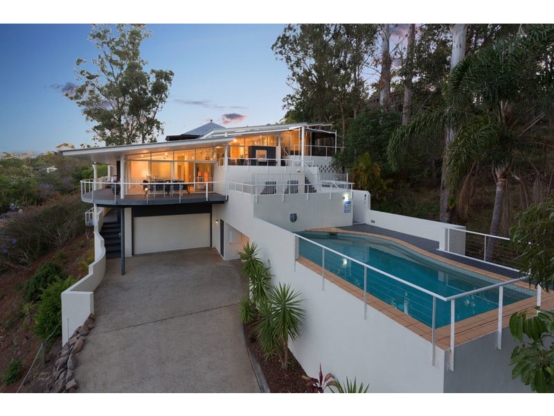 26 Maculata Drive, Chapel Hill QLD 4069