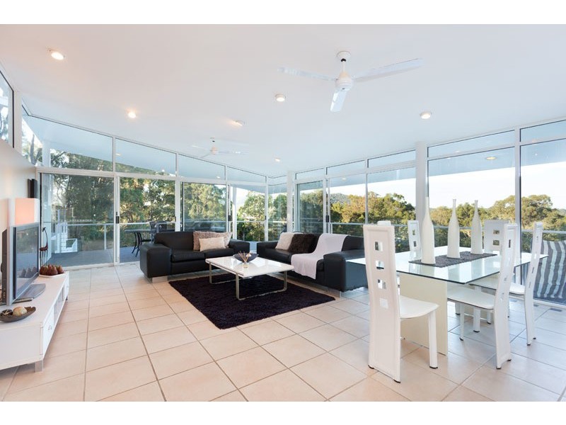 26 Maculata Drive, Chapel Hill QLD 4069