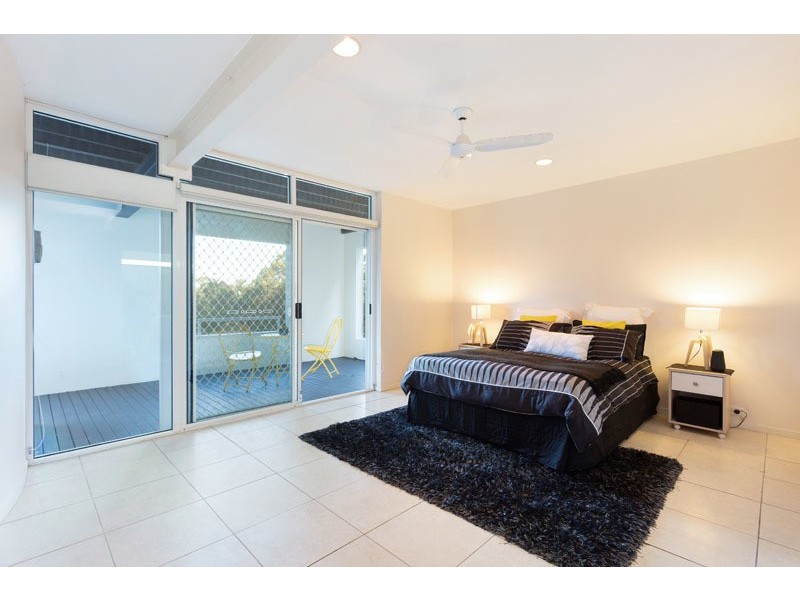 26 Maculata Drive, Chapel Hill QLD 4069