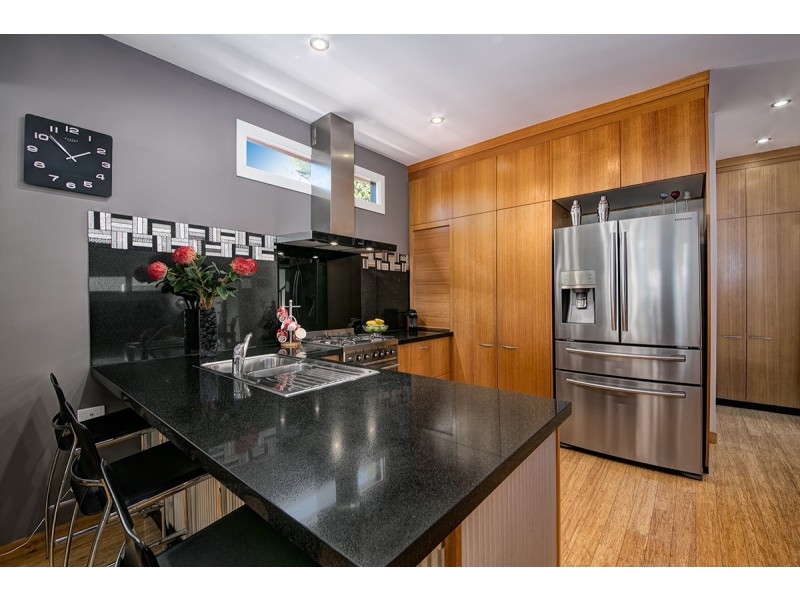 53 Crown Street, Bardon QLD 4065