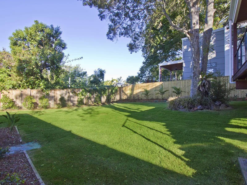 2/68 Gilruth Road, Kenmore QLD 4069