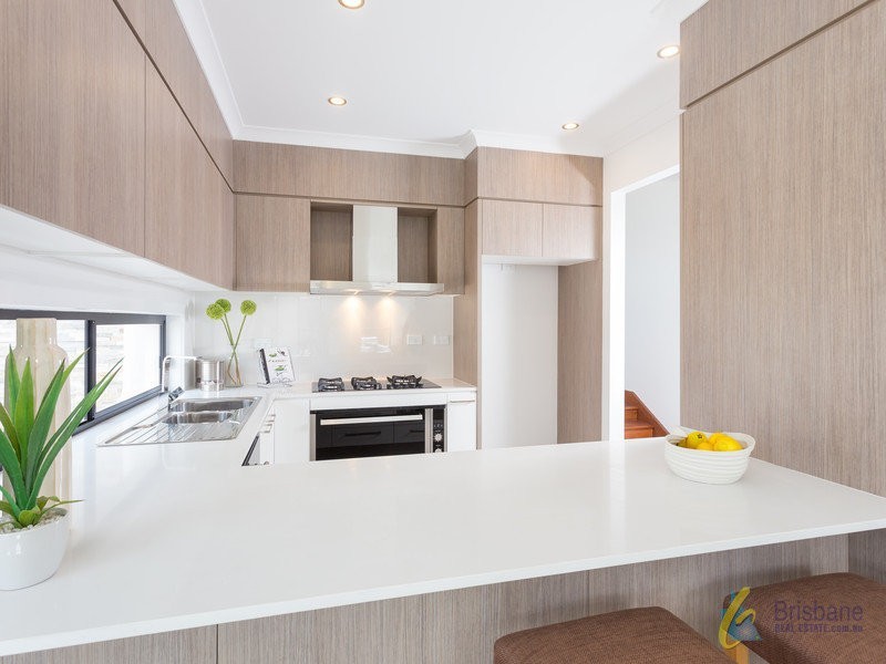 2/68 Gilruth Road, Kenmore QLD 4069