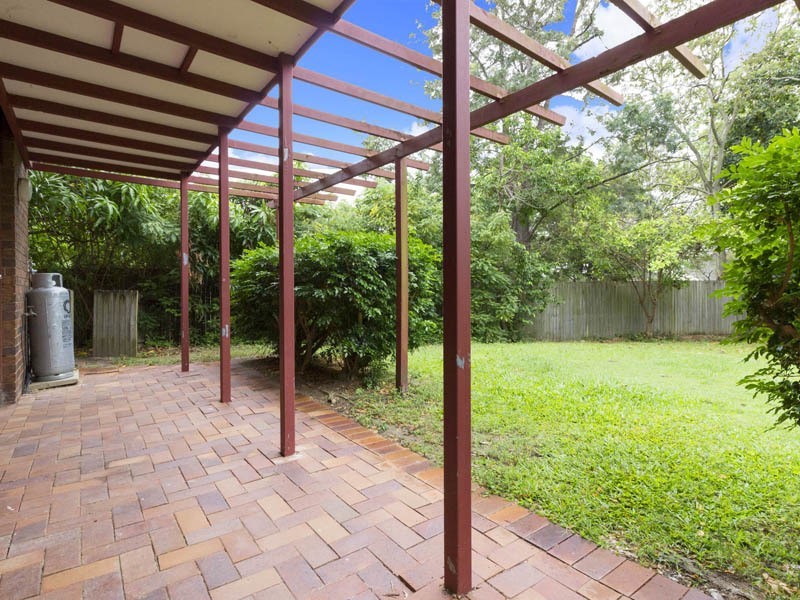 2A Goolman Street, Chapel Hill QLD 4069