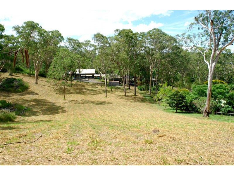 2451 Moggill Road, Pinjarra Hills QLD 4069