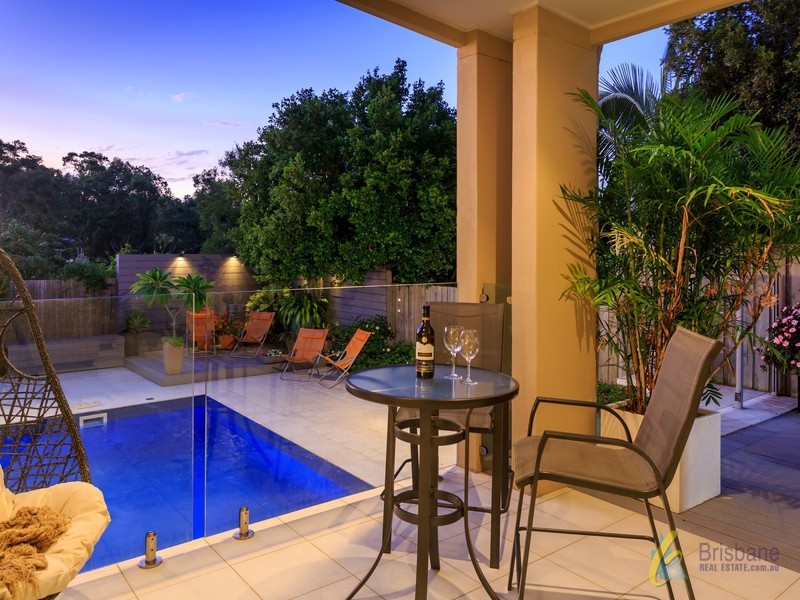 64 Joseph Avenue, Moggill QLD 4070