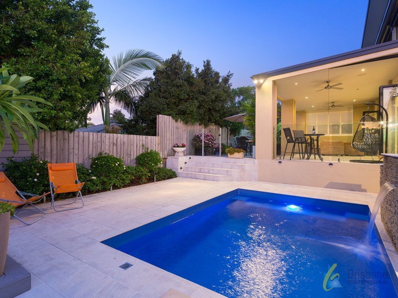 64 Joseph Avenue, Moggill QLD 4070