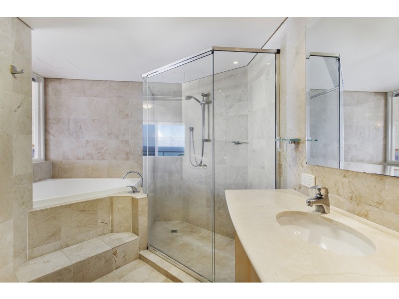 10C La Sabbia 74 Old Burleigh Road, Surfers Paradise QLD 4217