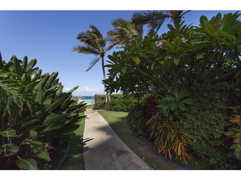 10C La Sabbia 74 Old Burleigh Road, Surfers Paradise QLD 4217