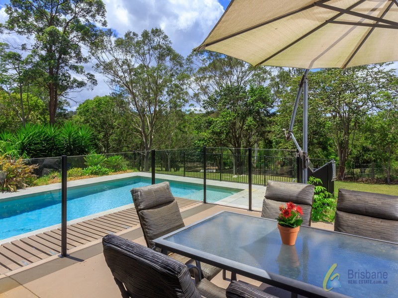 359 Brookfield Road, Kenmore Hills QLD 4069
