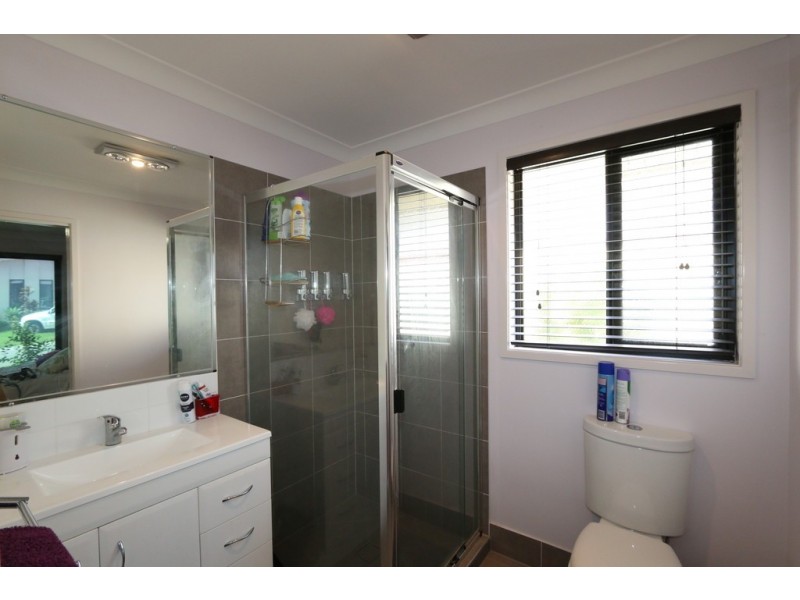38 Messara Cct, Durack QLD 4077