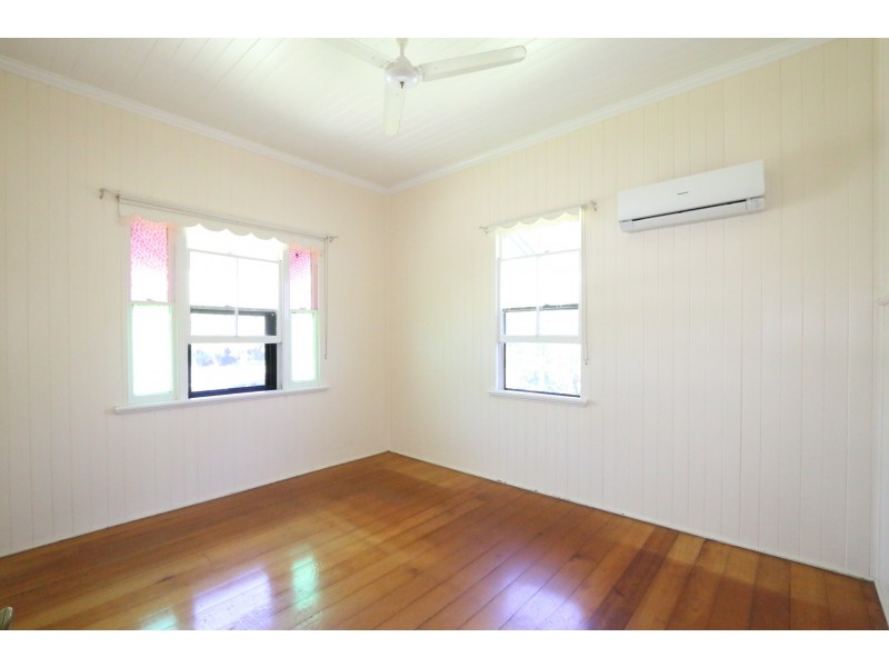 27 Bentinck Street, Sherwood QLD 4075