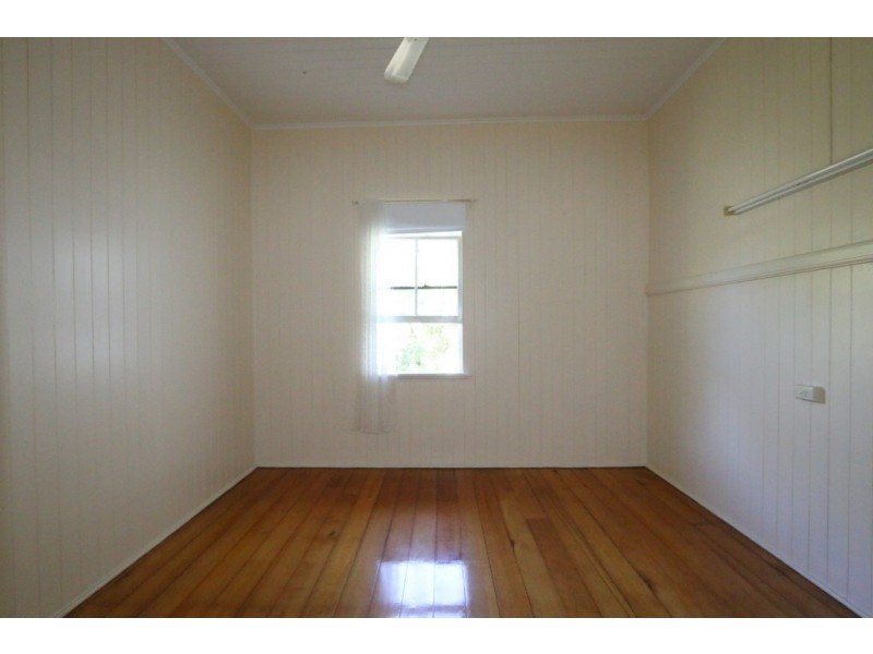 27 Bentinck Street, Sherwood QLD 4075