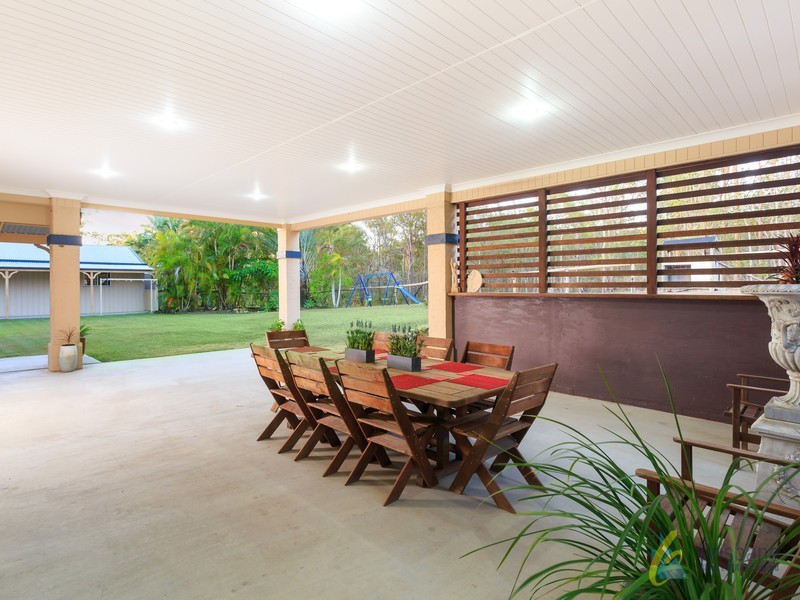 18 Castlereagh Place, Anstead QLD 4070