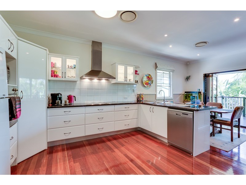 10 Park Road, Graceville QLD 4075