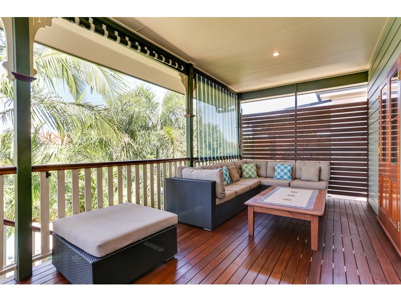 10 Park Road, Graceville QLD 4075