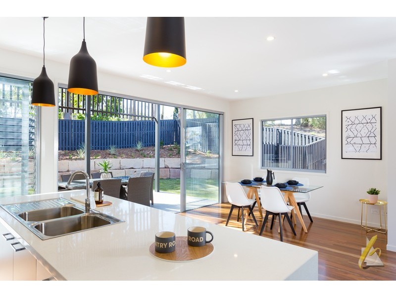 33-41 Kersley Road, Kenmore QLD 4069