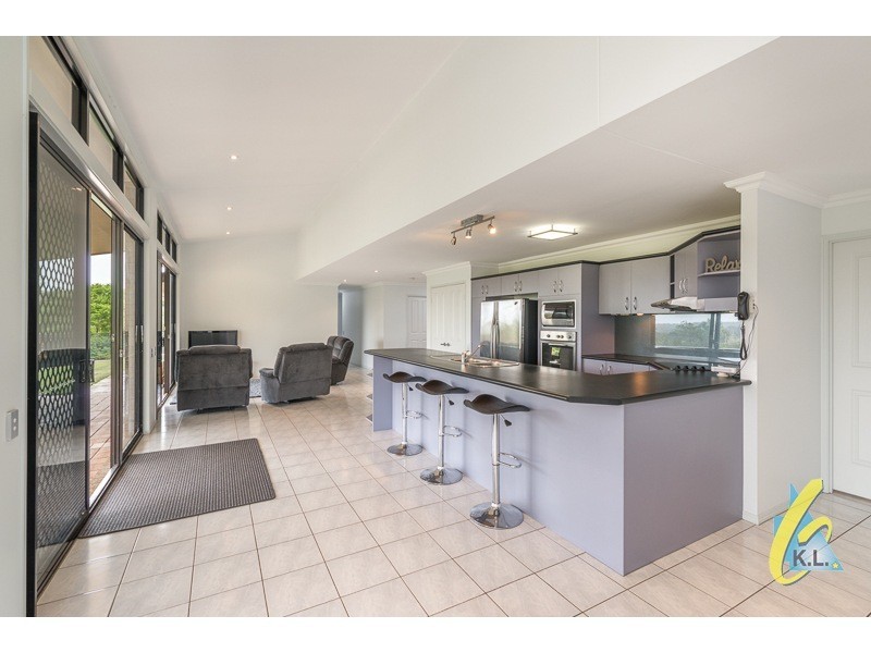 141 Allawah Rd, Chuwar QLD 4306
