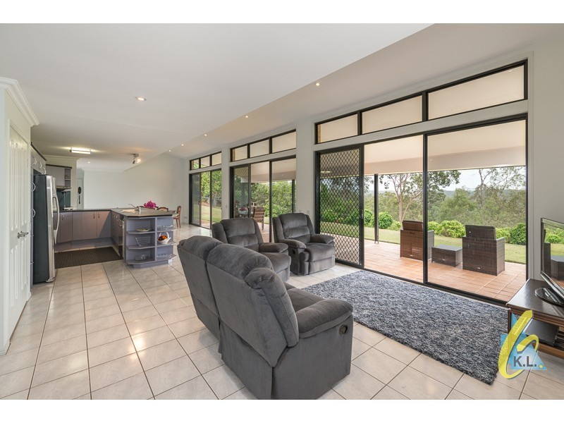 141 Allawah Rd, Chuwar QLD 4306