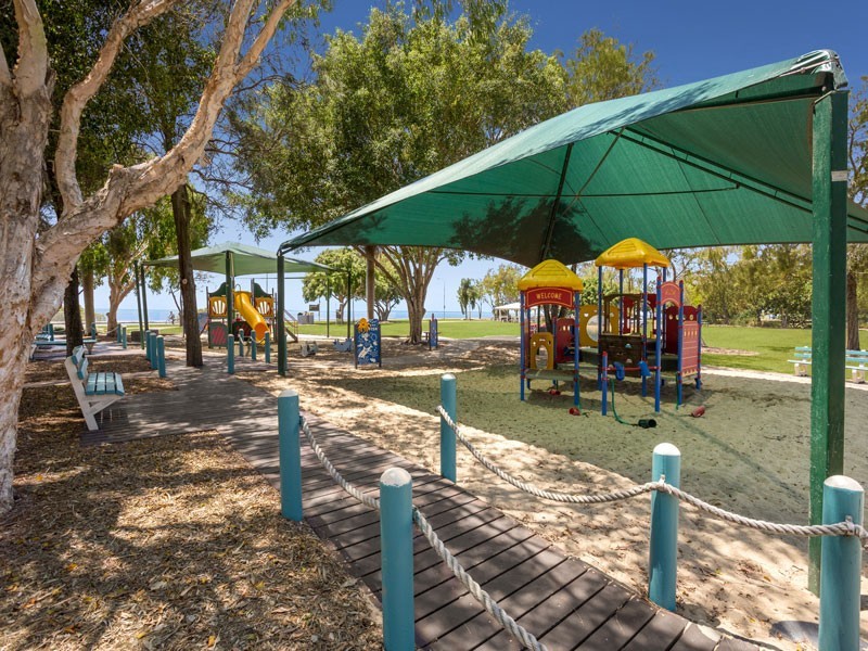 51 Carlton Terrace, Wynnum QLD 4178