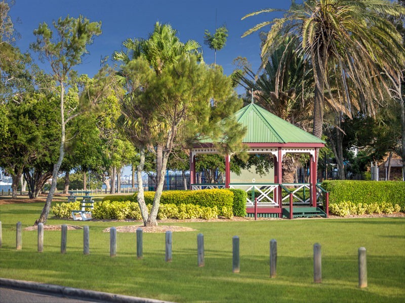 51 Carlton Terrace, Wynnum QLD 4178
