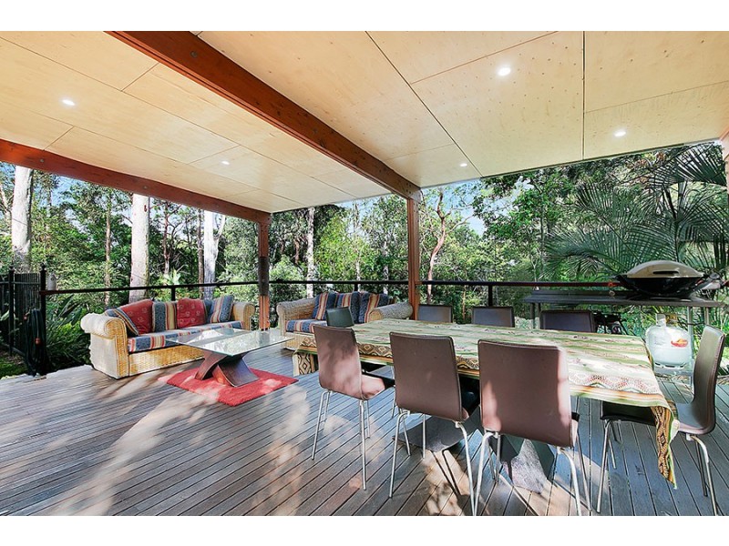 31 Ludlow St, Chapel Hill QLD 4069