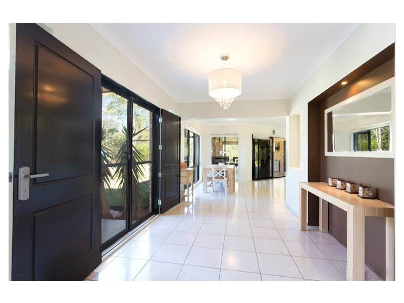 590 Mt Crosby Rd, Anstead QLD 4070