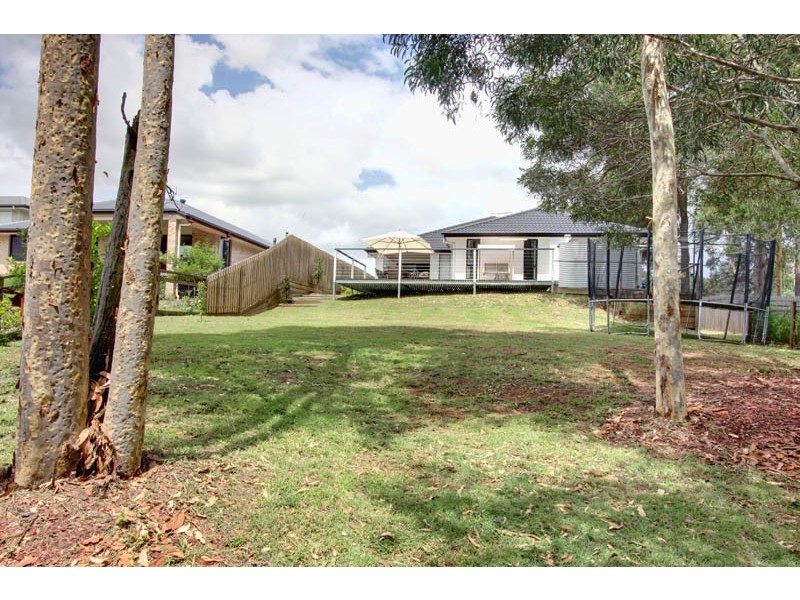 27 Courtney Place, Moggill QLD 4070