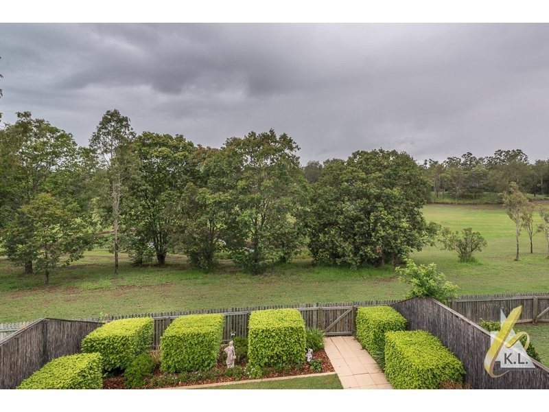 33/302 College Road, Karana Downs QLD 4306