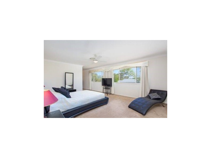 6 Nelson Court, Mcdowall QLD 4053