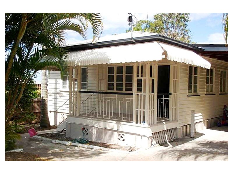 16A Hayes Street, Brassall QLD 4305