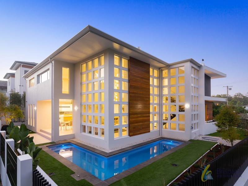 291 Indooroopilly Road, Indooroopilly QLD 4068