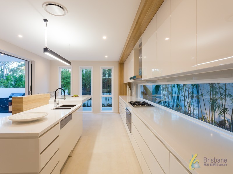 291 Indooroopilly Road, Indooroopilly QLD 4068