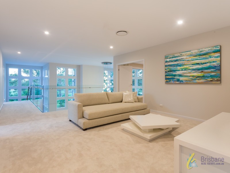 291 Indooroopilly Road, Indooroopilly QLD 4068