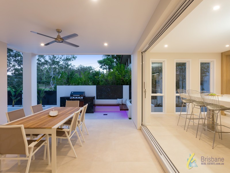 291 Indooroopilly Road, Indooroopilly QLD 4068