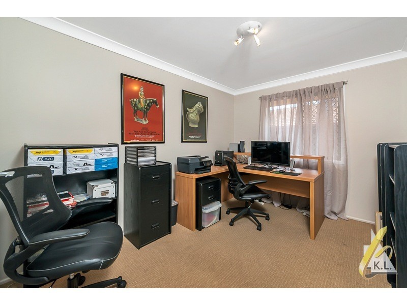 17 Kooralla Court, Karana Downs QLD 4306