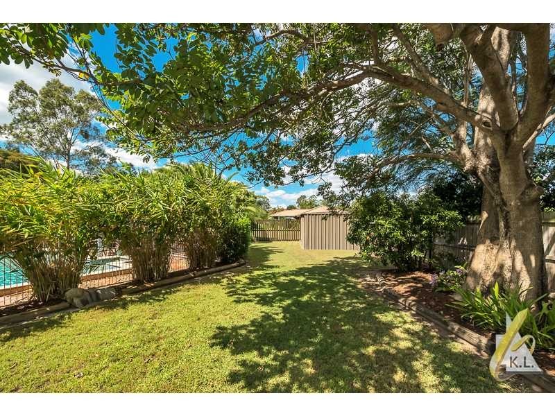 17 Kooralla Court, Karana Downs QLD 4306