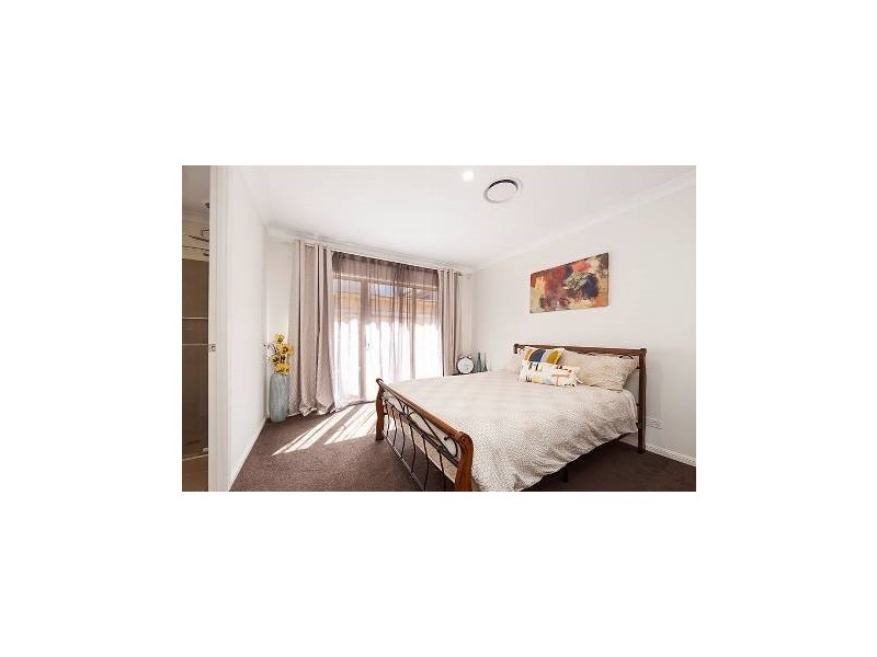 9 Pamphlett, Oxley QLD 4075