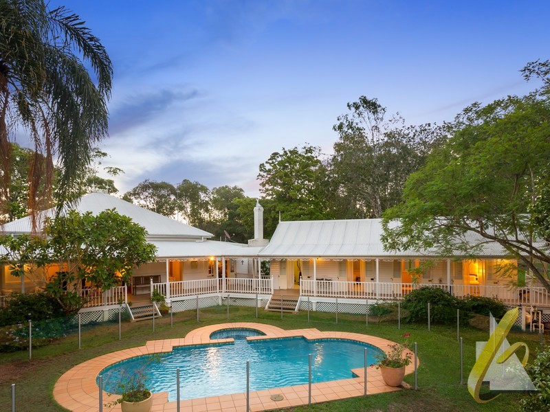 127 Airlie Road, Pullenvale QLD 4069