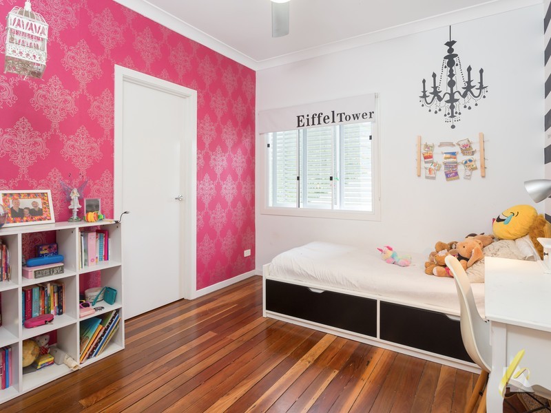 260 Verney Road East, Graceville QLD 4075