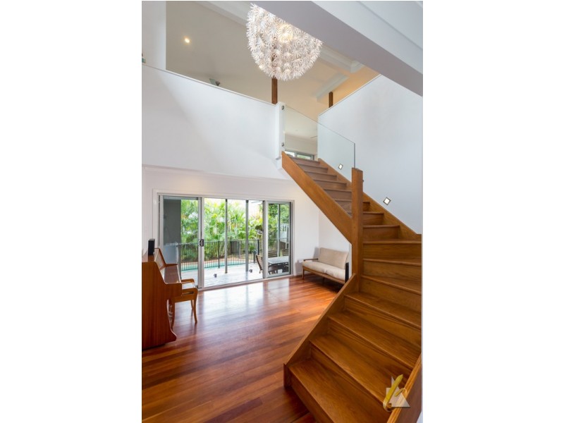 260 Verney Road East, Graceville QLD 4075