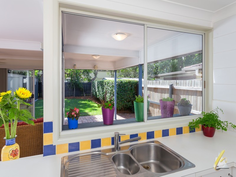 40 Graceville Ave, Graceville QLD 4075