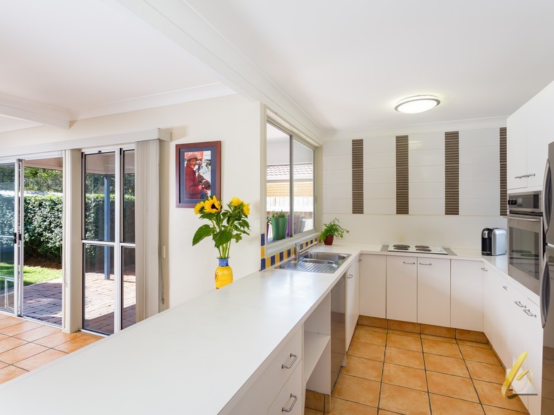 40 Graceville Ave, Graceville QLD 4075