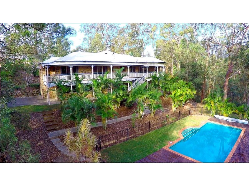 218 Red Cedar Rd, Pullenvale QLD 4069